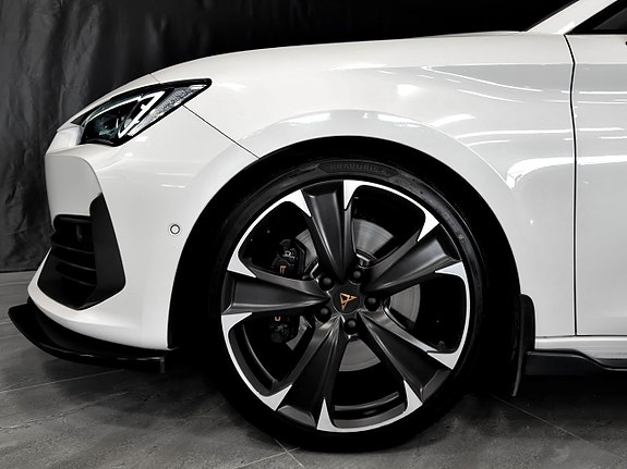 Cupra Leon 10 of 30