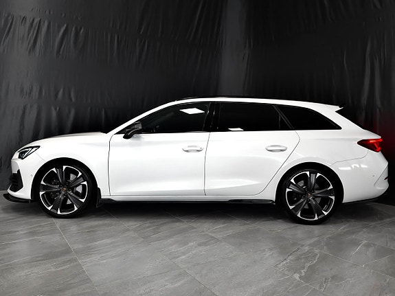 Cupra Leon 8 of 30