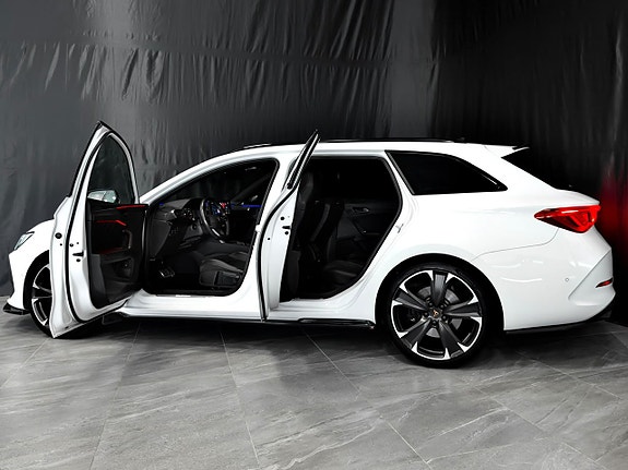 Cupra Leon 9 of 30