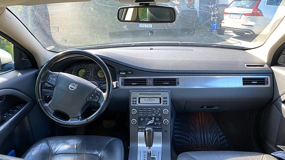 Volvo S80 5 of 8