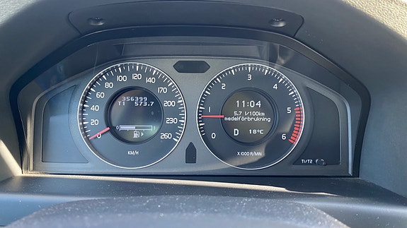 Volvo S80 8 of 8