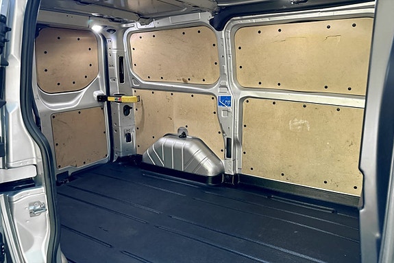 Ford Transit Custom 7 of 9