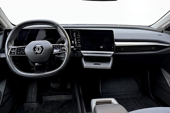 Renault Megane E-Tech 4 of 9