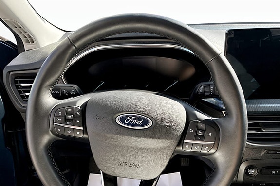 Ford Focus 7 of 9