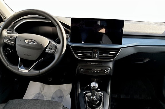 Ford Focus 4 of 9