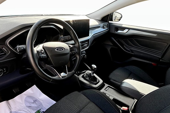 Ford Focus 5 of 9