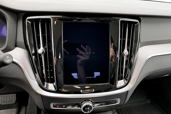 Volvo V60 6 of 9