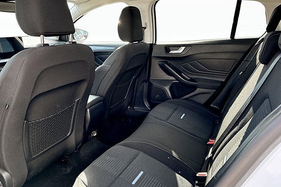 Ford Focus 11 of 12