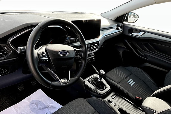 Ford Focus 5 of 9