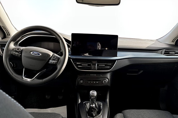Ford Focus 7 of 12