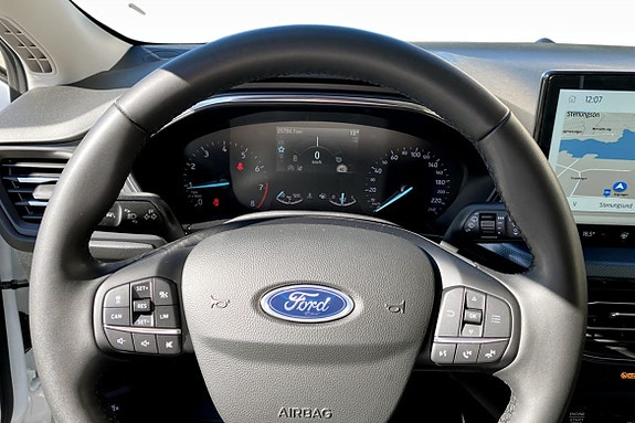Ford Focus 7 of 9
