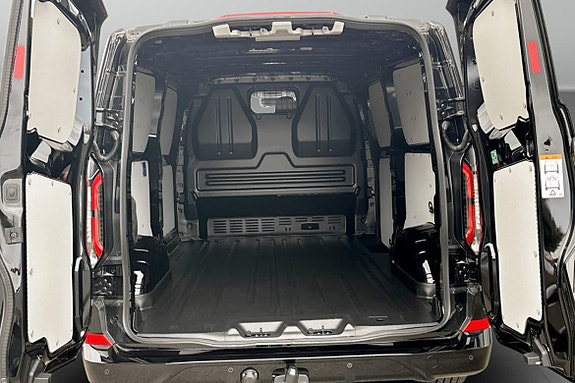 Ford E-Transit 7 of 7
