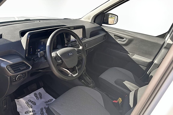 Ford Courier Tourneo 4 of 7