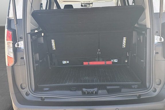 Ford Courier Tourneo 7 of 7