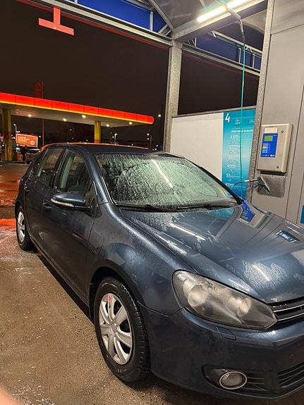 Volkswagen Golf VI 4 of 13