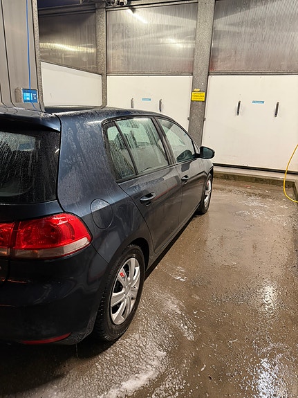 Volkswagen Golf VI 7 of 13
