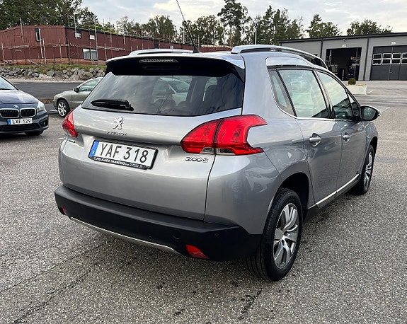Peugeot 2008 4 of 10