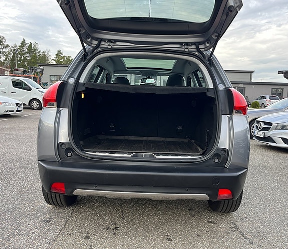 Peugeot 2008 5 of 10