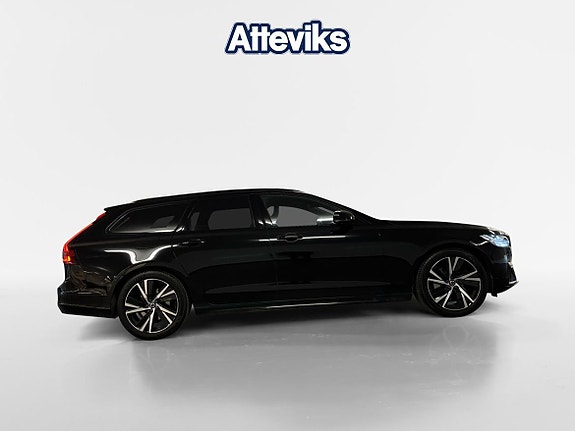 Volvo V90 2 of 15