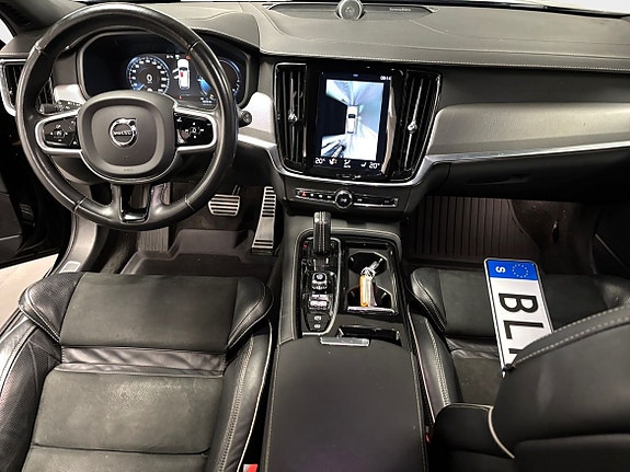 Volvo V90 10 of 15
