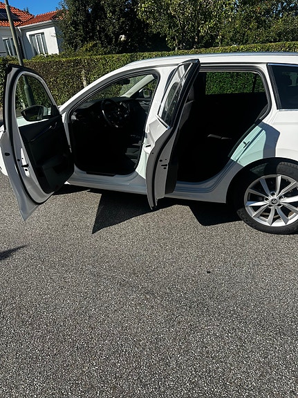 Skoda Octavia 6 of 10