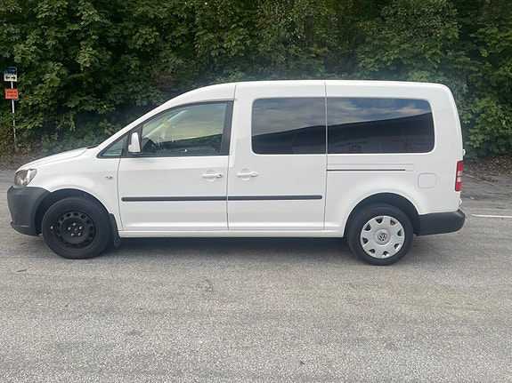 Volkswagen Caddy Maxi 2 of 7