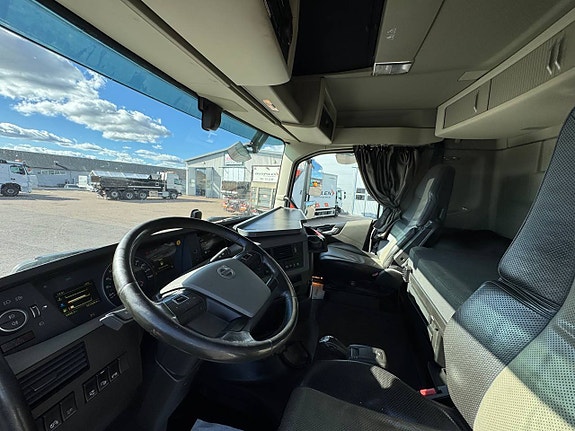 Dragbil Volvo fh540 lyftbar tandem hydraulik 11 of 12
