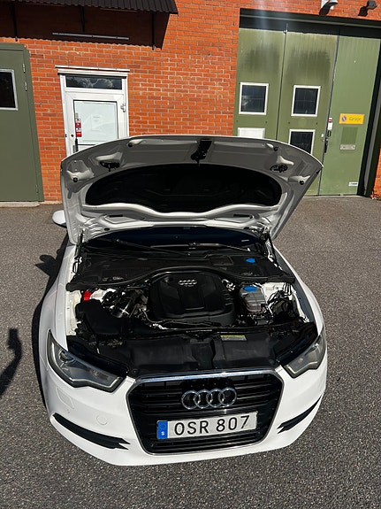 Audi A6 11 of 11