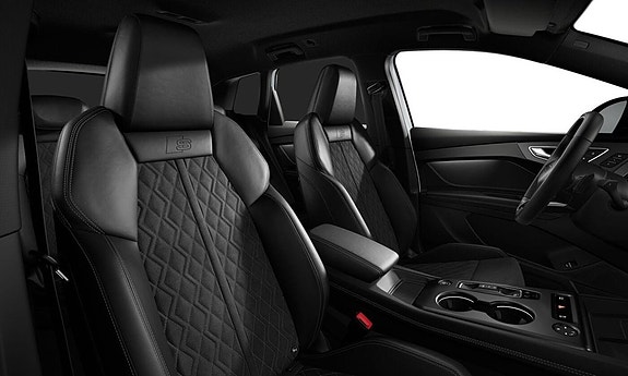 Audi Q4 e-tron 3 of 3
