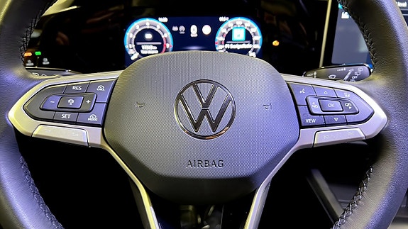Volkswagen Golf I 18 of 21
