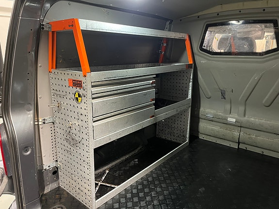 Volkswagen Transporter 9 of 9