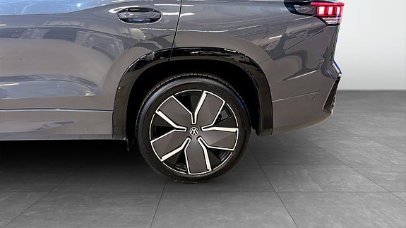 Volkswagen Tayron 6 of 23