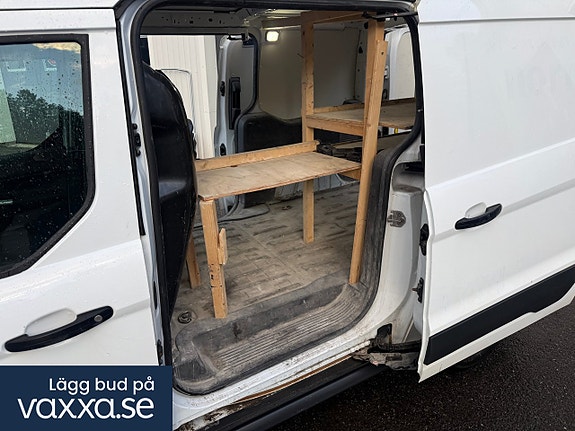 Ford Transit Connect 9 of 30