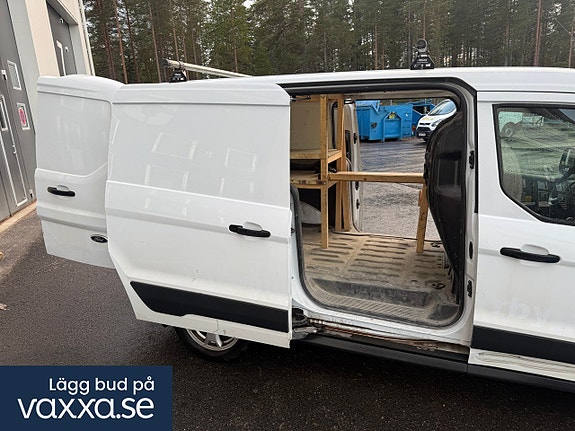Ford Transit Connect 18 of 30