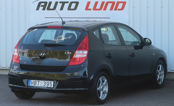 Hyundai i30 3 of 18