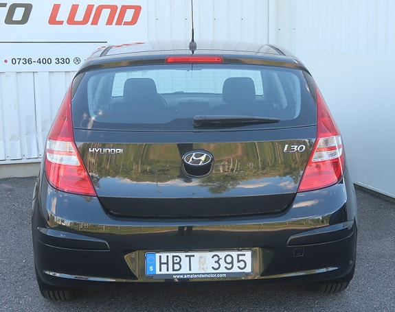 Hyundai i30 4 of 18