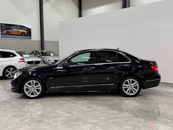 Mercedes-Benz C180 5 of 21