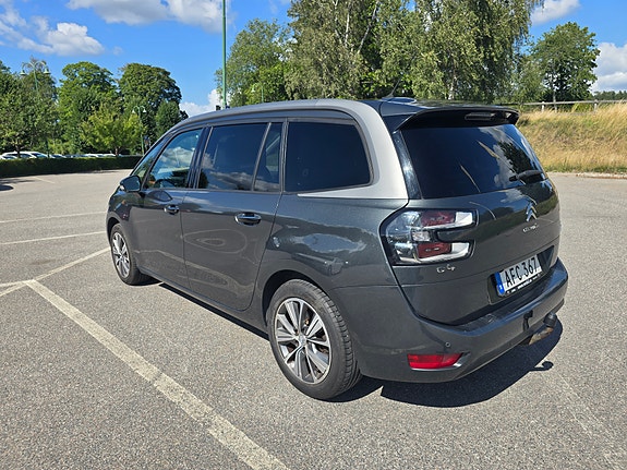 Citroen Grand C4 Picasso 2 of 11