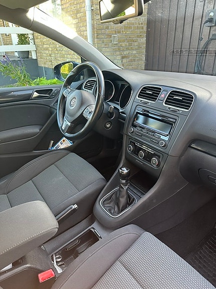 Volkswagen Golf VI 4 of 5