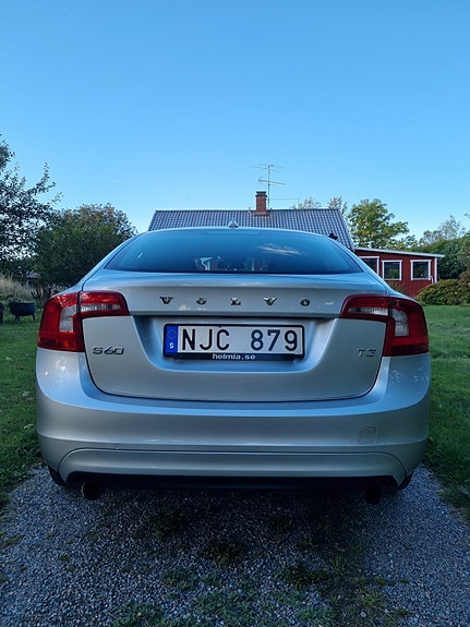 Volvo S60 7 of 17