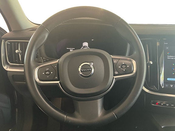 Volvo V60 10 of 13
