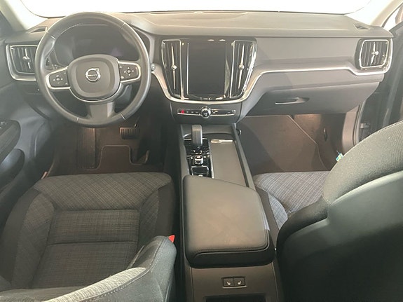 Volvo V60 5 of 13