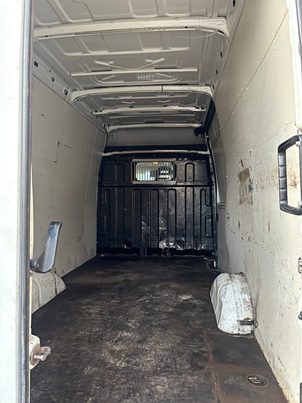 Iveco Daily 35C13 5 of 5