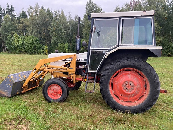 David Brown 990 med lastare och servo 2 of 12