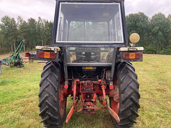 David Brown 990 med lastare och servo 4 of 12