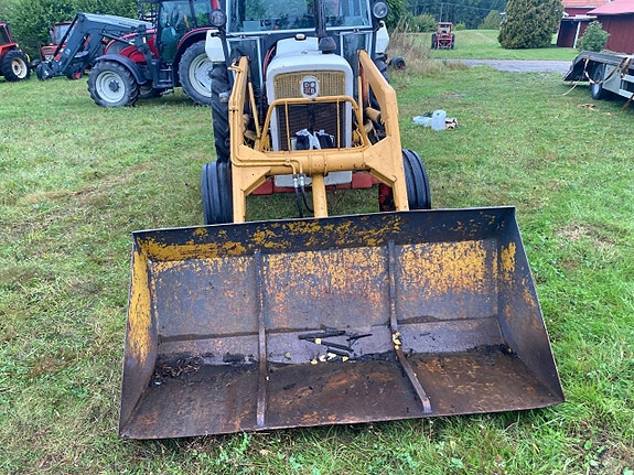 David Brown 990 med lastare och servo 8 of 12
