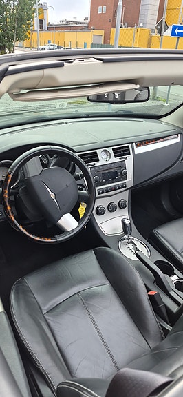 Chrysler Sebring 4 of 4