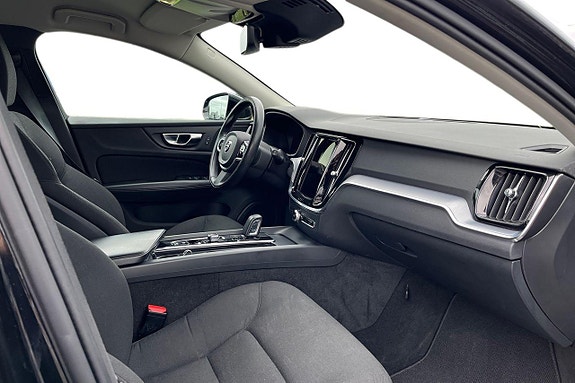 Volvo V60 24 of 30
