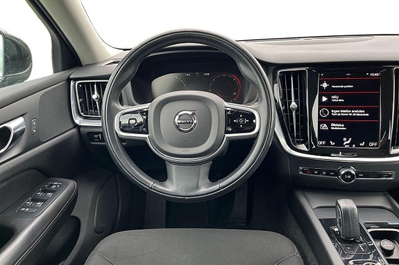 Volvo V60 15 of 30
