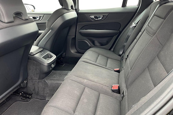 Volvo V60 25 of 30